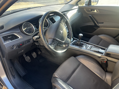 PEUGEOT 508 2.0 BlueHDi HY Allure S&S sedan