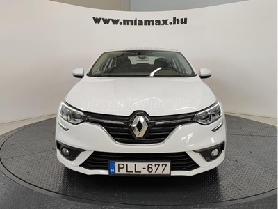 RENAULT MEGANE GrandCoupé 1.5 dCi Limited magyar. 1 tulaj. márkaszervizben szervizelt. nagy szerviz elvégezve. ÁFA-s