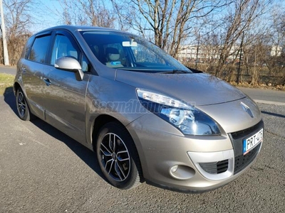 RENAULT SCENIC Scénic 1.5 dCi Expression