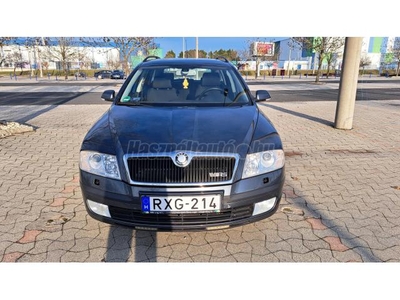 SKODA OCTAVIA 1.8 TFSI Elegance