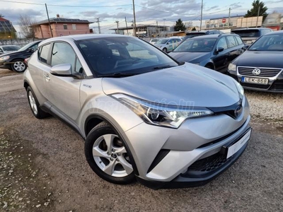 TOYOTA C-HR 1.8 Hybrid Comfort Business e-CVT Sáv-Távtartó! Tolatókamera!