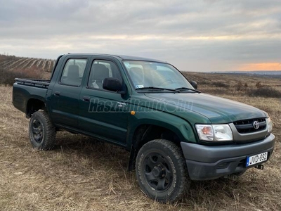 TOYOTA HI LUX Hilux 2.5 D-4D 4x4 Double Terra