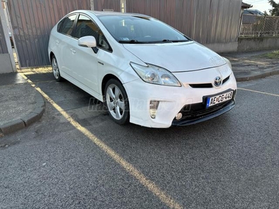 TOYOTA PRIUS 1.8 HSD Sol NAVI (Automata) Prius 3