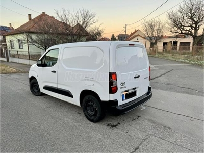 TOYOTA PROACE City 1.5 D Active L1H1