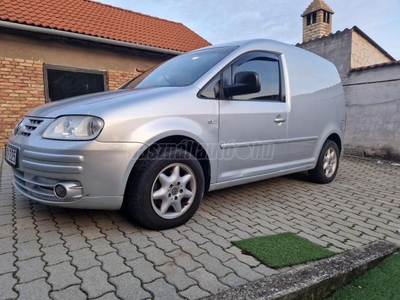 VOLKSWAGEN CADDY 1.9 PD TDI DSG