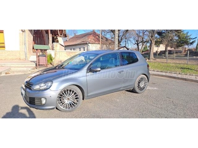 VOLKSWAGEN GOLF VI 1.4 TSI Comfortline Le szervízelve