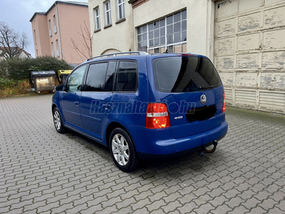 VOLKSWAGEN TOURAN 2.0 PD TDI Highline