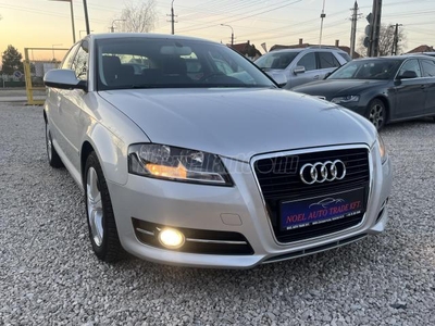 AUDI A3 1.6 TDI Ambiente DPF SOK EXTRA! NAVIGÁCIÓ. GYÖNYÖRŰ ÁLLAPOT