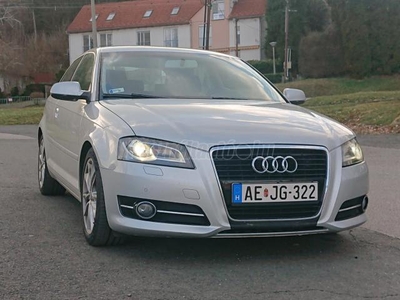 AUDI A3 1.6 TDI e Attraction DPF