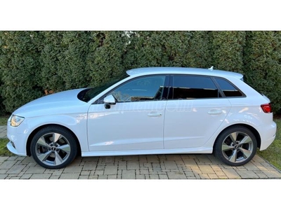 AUDI A3 Sportback 1.4 TFSI Sport S-tronic e-tron