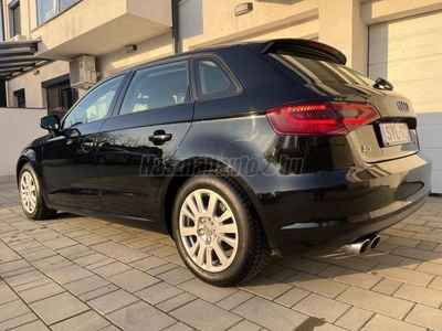 AUDI A3 Sportback 2.0 TDI Ambition