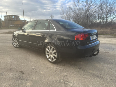 AUDI A4 3.0 V6 TDI quattro