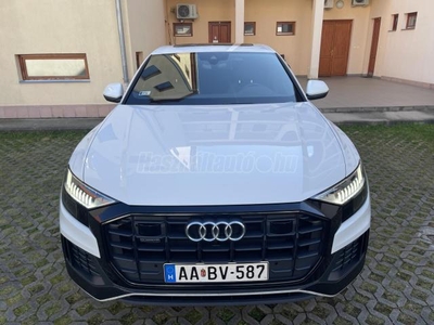 AUDI Q8 50 TDI quattro Tiptronic ic 2025.08. 200.000Km gyári garancia/légrugó/ajtószervó/22