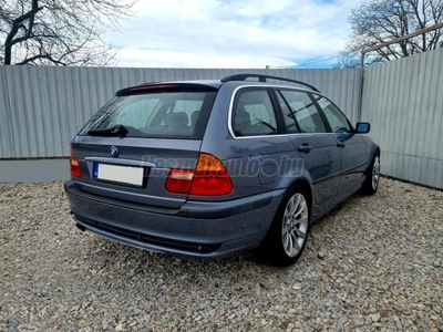 BMW 320i Touring (Automata) NAPFÉNYTETŐ! VÉGIG VEZETETT SZ.KÖNYV! KIFOGÁSTALAN!