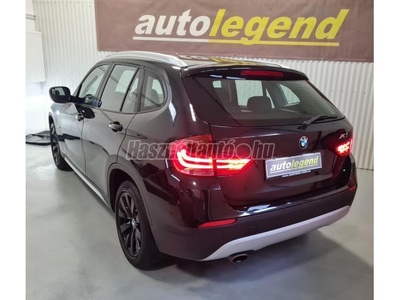 BMW X1 sDrive18i Végig vezetett szervizkönyv.bi-xenon.navi.téli csomag