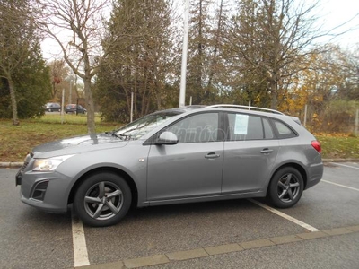 CHEVROLET CRUZE SW 1.8 LTZ TEMPOMAT-ÜLÉSFŰTÉS-TOLATÓRADAR !!