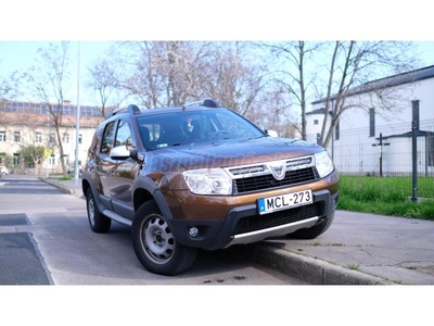 DACIA DUSTER 1.6 Access 110 ezer km. téli-nyári gumikkal