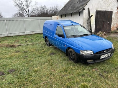 FORD ESCORT Van 75 1.8 TD