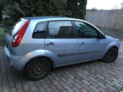 FORD FIESTA 1.3 Fresh Plus