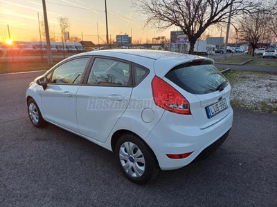 FORD FIESTA 1.4 TDCi Titanium