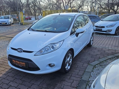 FORD FIESTA 1.4 Titanium digit klíma