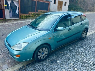 FORD FOCUS 1.4 Ambiente FRISSEN SZERVIZELT//KLÍMA// 4 ELEKTROMOS ABLAK//ÚJ VEZÉRLÉS//VALÓS KM FUTÁS!