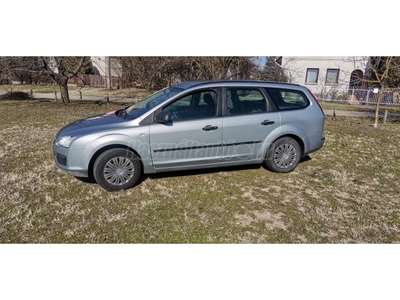 FORD FOCUS 1.6 Ambiente