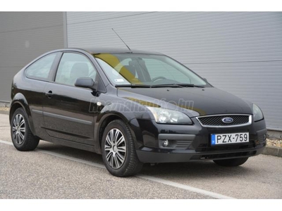 FORD FOCUS 1.6 Ambiente // KM GARANCIA // 116 LÓERŐ // MULTIMÉDIÁS FEJEGYSÉG! //