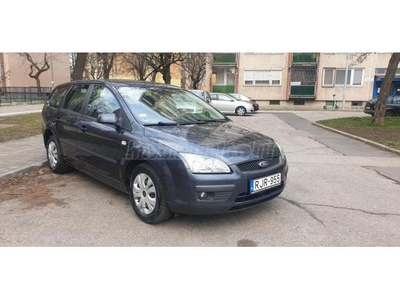 FORD FOCUS 1.6 Ghia