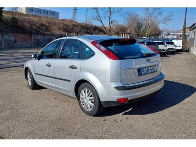 FORD FOCUS 1.6 Trend