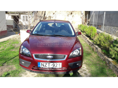 FORD FOCUS 2.0 Sport