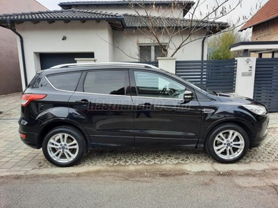 FORD KUGA 2.0 TDCi Titanium Powershift