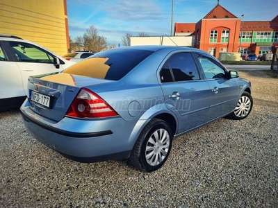 FORD MONDEO 1.8 SCi Ghia Ár alatt!