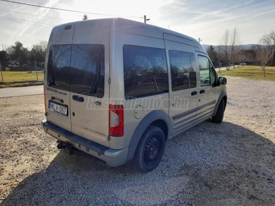 FORD TOURNEO Connect 220 1.8 TDCi LWB Fresh 8 személyes