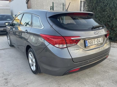 HYUNDAI I40 1.7 CRDi HP Premium / Új kuplung / 4x ülésfűtés / 1 ÉV GARANCIA /