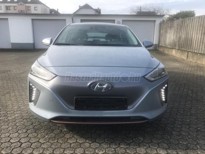 HYUNDAI IONIQ electric Comfort Navi (Automata)