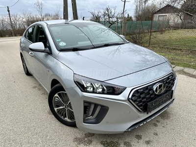 HYUNDAI IONIQ plug-in 1.6 GDi Premium DCT Led.Navi.Kamera