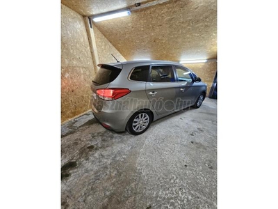 KIA CARENS 1.7 CRDI HP LX