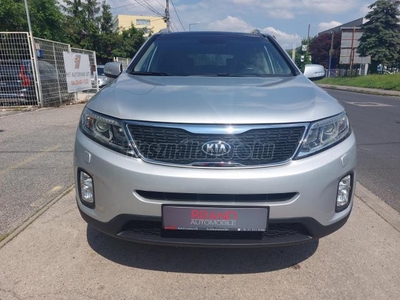 KIA SORENTO 2.2 CRDi EX Premium 4WD (7 személyes ) (Automata) 7 SZEM/NAV/KAM/PAN/XEN/BŐR/ÜL.FŰT/ÜL.HŰT