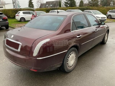 LANCIA THESIS 2.4 JTD 20V Executive (Automata) NAVI-TV-SOLARTETŐ-MEM.FŰTHETŐ BŐR ÜLÉS-PARKRADAR-XENON-BOSE HIFI-ESP-ASR