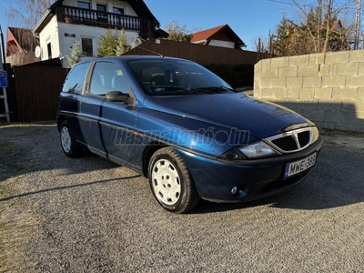 LANCIA YPSILON Y 1.2 16V LS