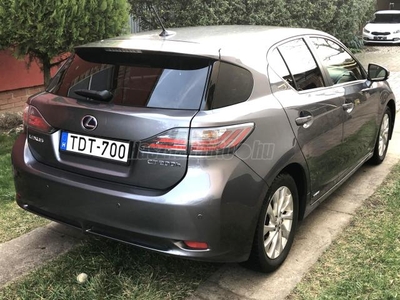 LEXUS CT 200h Executive Leather&Navigation (Automata) Hibrid.Szervízkönyv.Navi.LED.Ülésfűtés.Kamera.Tempomat.Téli-nyári kerekek