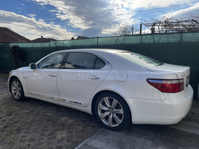 LEXUS LS 600h L President 3 (Automata)