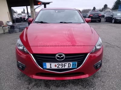 MAZDA 3 2.2 D Revolution Top Sérülésmentes. Navigáció. Alufelni!!!