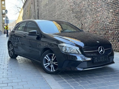 MERCEDES-BENZ A 180 d Tolatókamera.Tempomat.Multikormány.Kulcs nélküli indítás.2db gyári kulcs.5 L fog