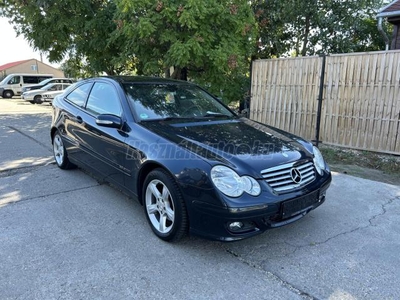 MERCEDES-BENZ C 180 Komp.Sportcoupe 'Special Edition' PANORÁMATETŐ-ALUFELNI