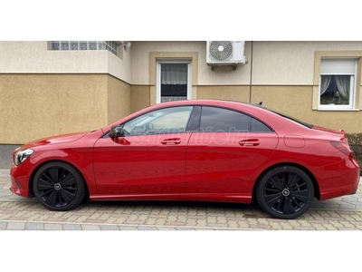 MERCEDES-BENZ CLA 180 AMG Sport 7G-DCT