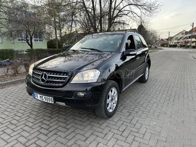 MERCEDES-BENZ ML 280 CDI (Automata) SZEP ÁLLAPOT FACELIFT MODELL NEM LÉGRUGOS SZERVIZKÖNYVES