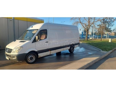 MERCEDES-BENZ SPRINTER 318 CDI 906.735.13