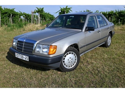 MERCEDES-BENZ W 124 230e